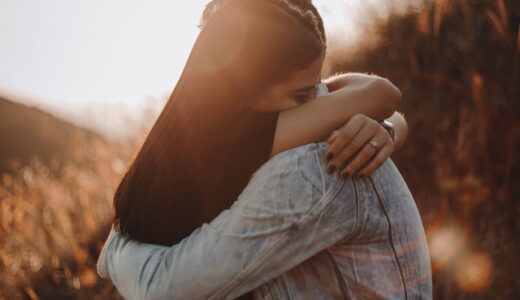 【羊文学】どうしようもなく不安な明日。前に進む勇気をくれる歌。【マヨイガ】